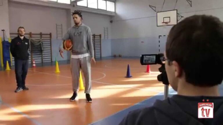 Olimpia@School: Daniel Hackett all’Istituto Isis Ponti